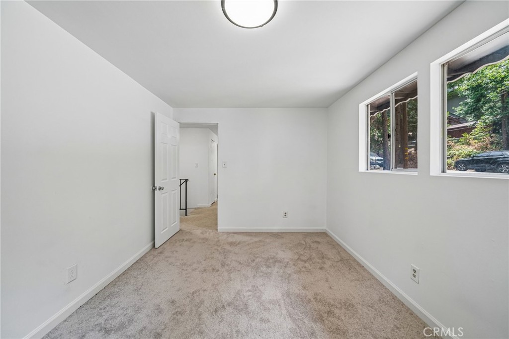 24978 Faulhorn Property Photo 27