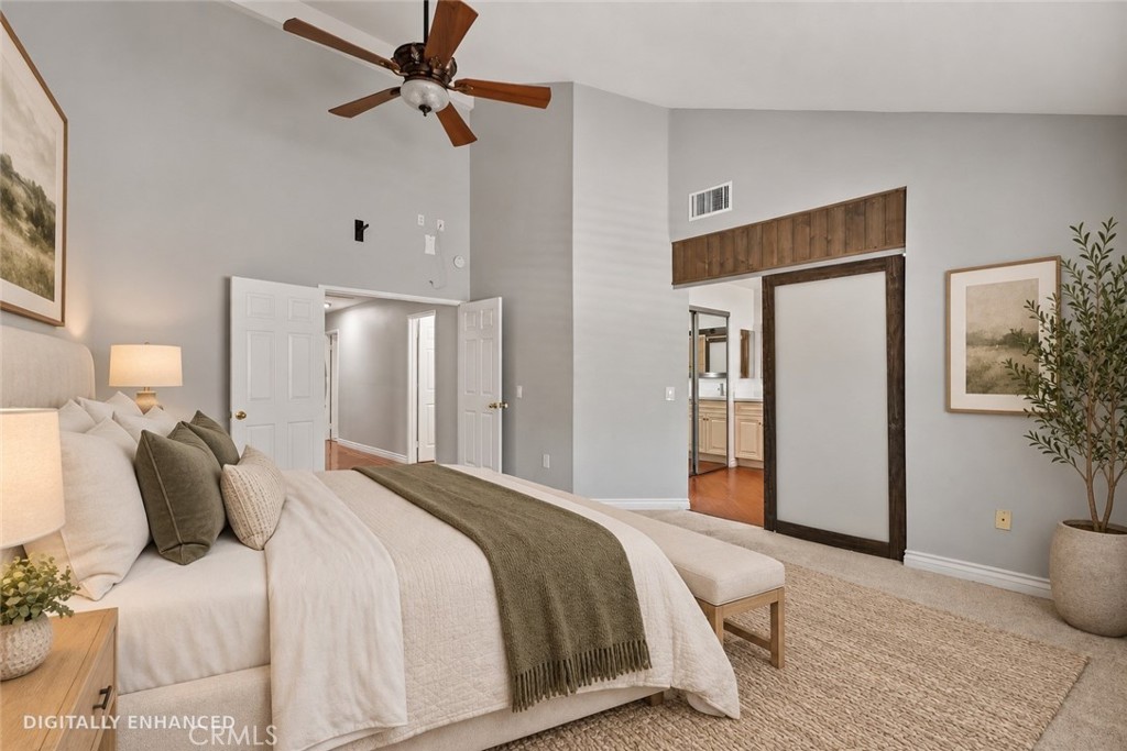 10158 Woodridge Property Photo 6
