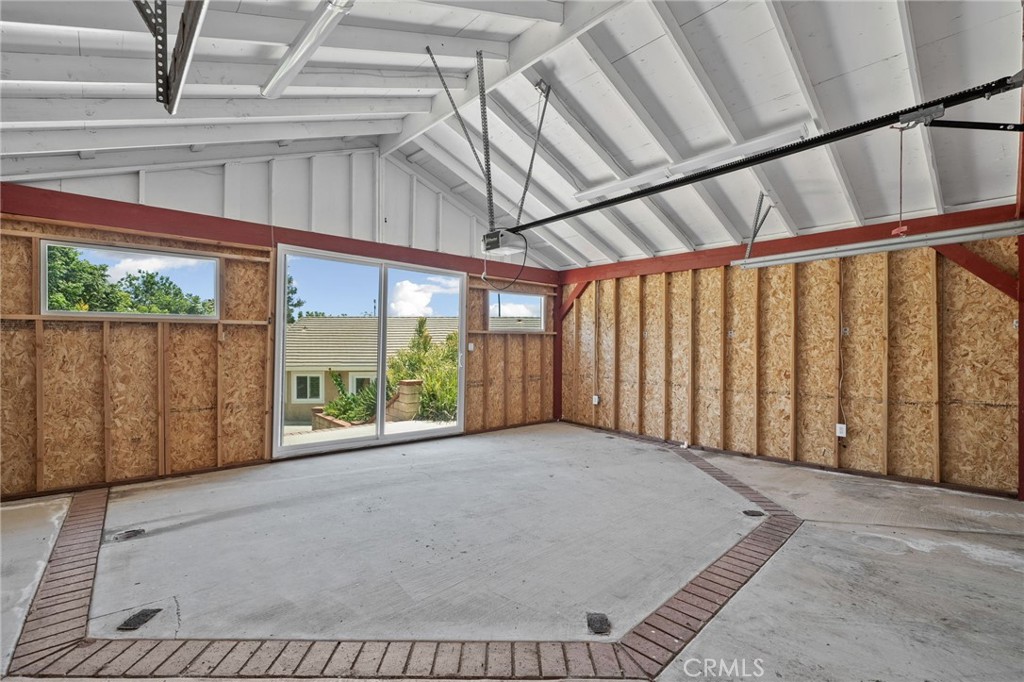 10158 Woodridge Property Photo 14
