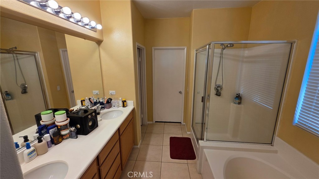 12324 Firefly Property Photo 10