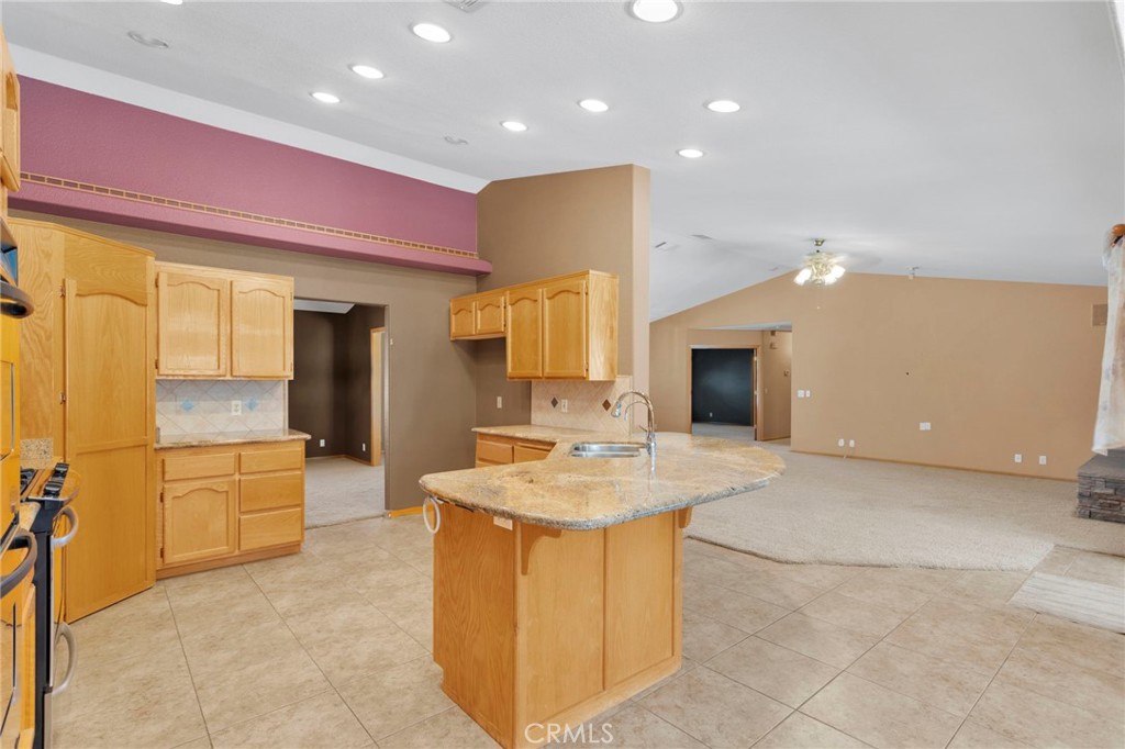 13331 Waco Drive Property Photo 8