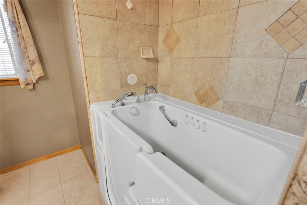 13331 Waco Drive Property Photo 22