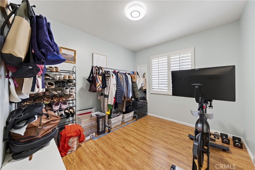 579 Aurora Property Photo 11