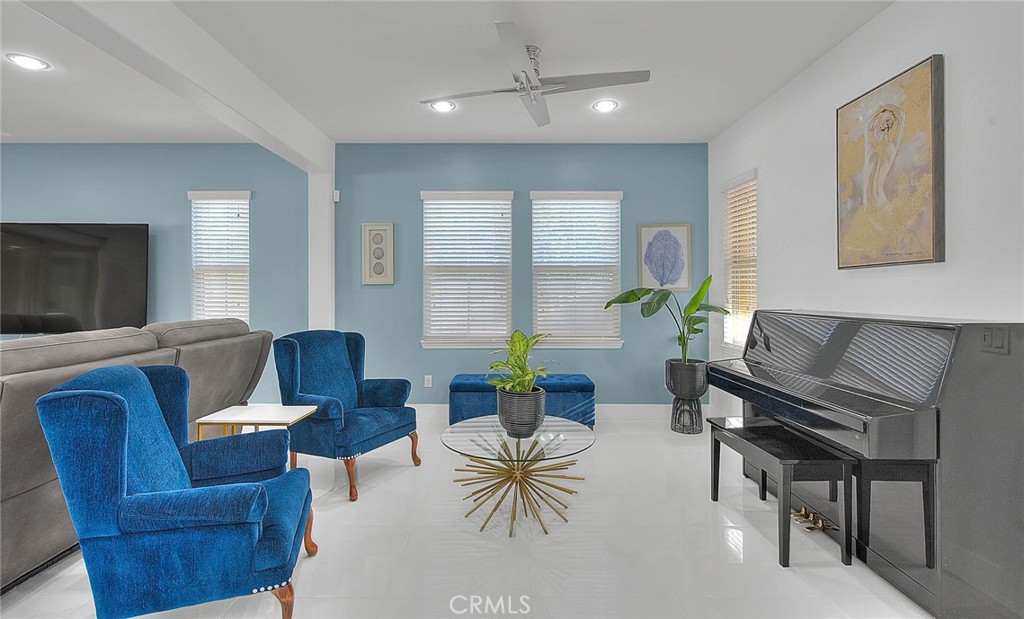 5924 Nisa Drive Property Photo 8