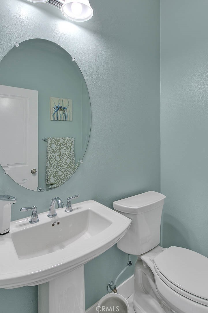 5924 Nisa Drive Property Photo 29