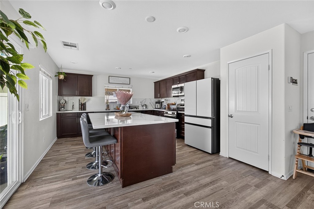 758 Avenida Del Rio Property Photo 8
