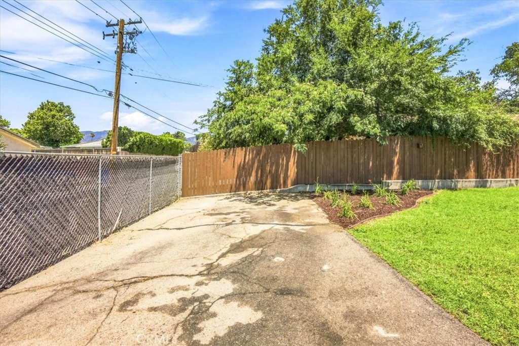 1317 5th Property Photo 30