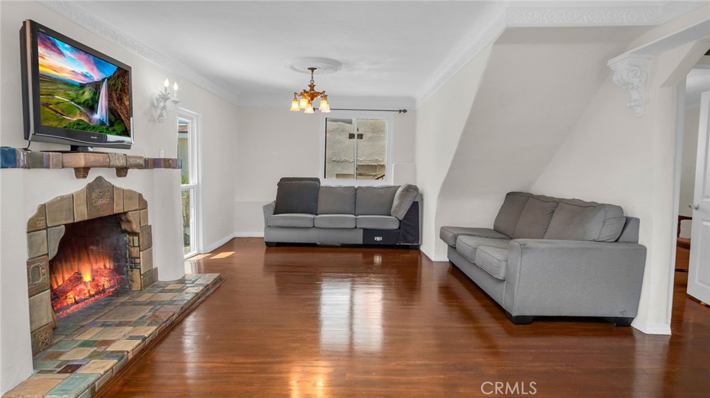2620 Commodore Property Photo 2