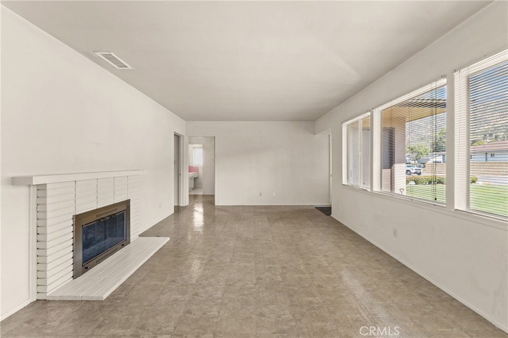 334 W Virginia Property Photo 5