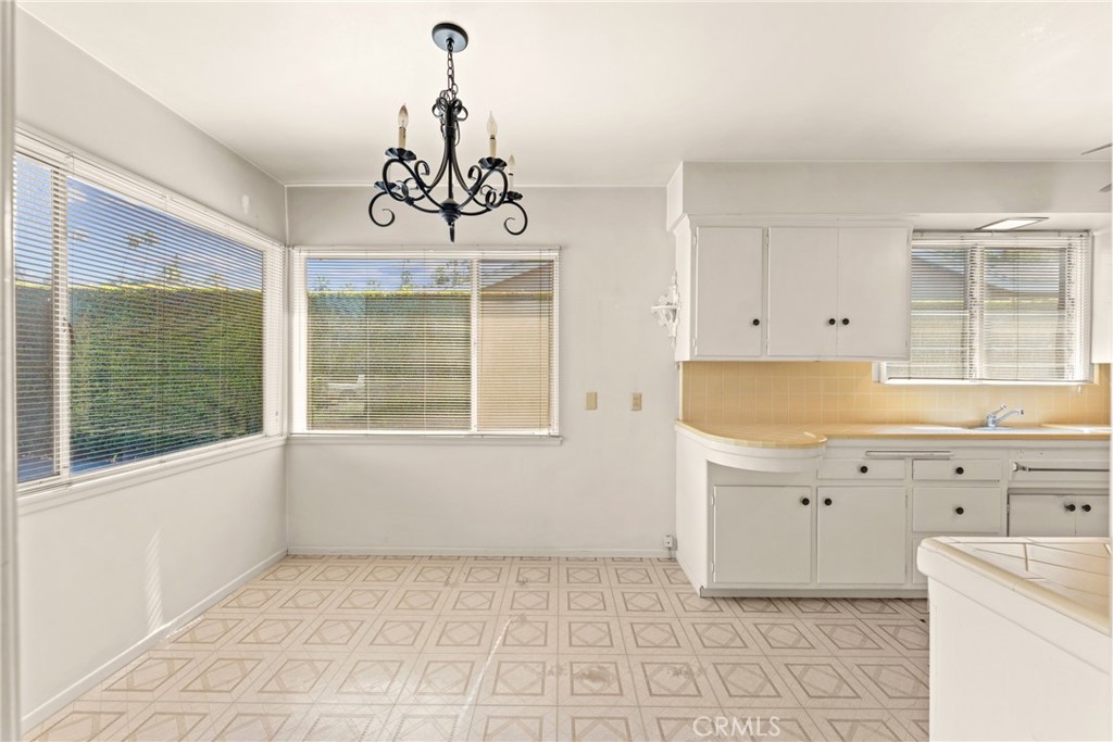 334 W Virginia Property Photo 8