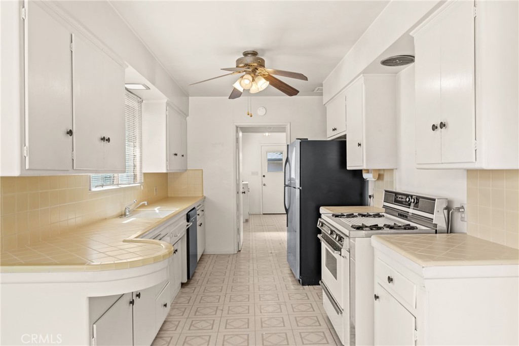 334 W Virginia Property Photo 11