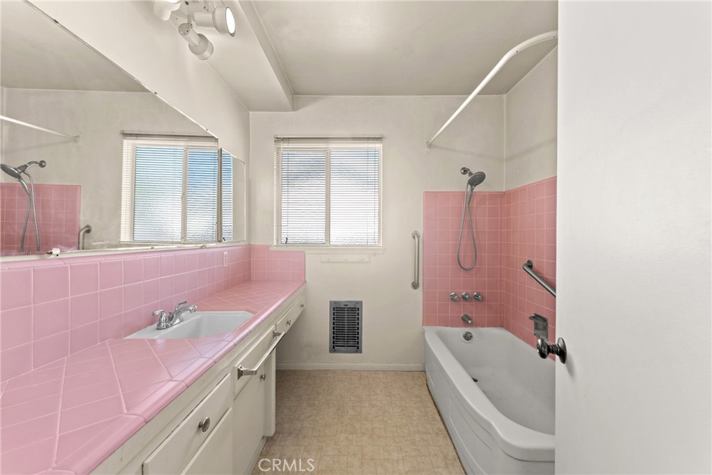334 W Virginia Property Photo 20