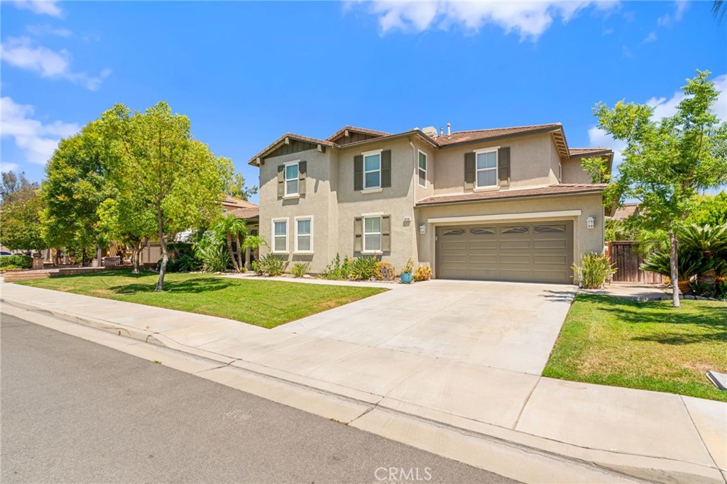 30180 Cheveley Park Property Photo 2