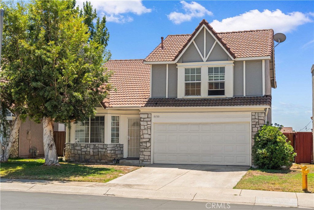 9755 Caldaro Street Property Photo 1