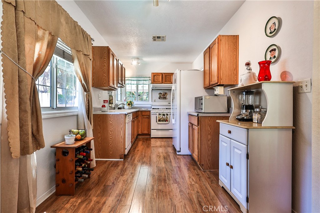 1680 Granada Place Property Photo 17
