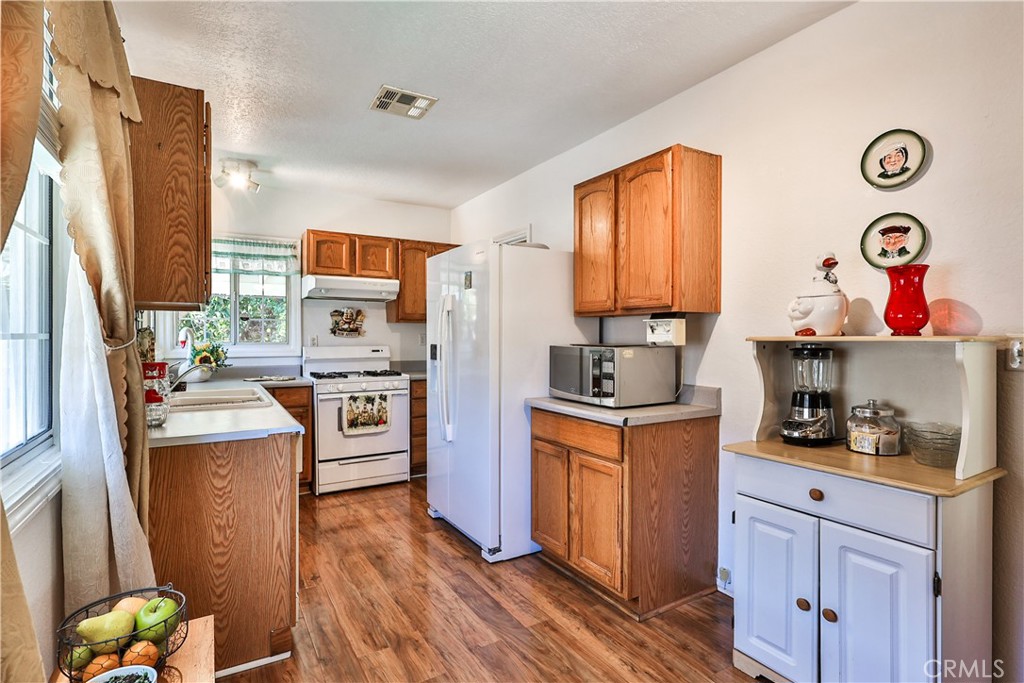 1680 Granada Place Property Photo 18