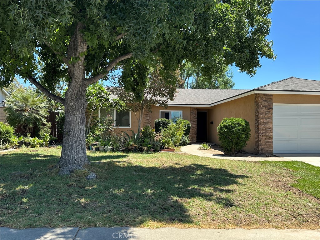 7631 Klusman Property Photo 1