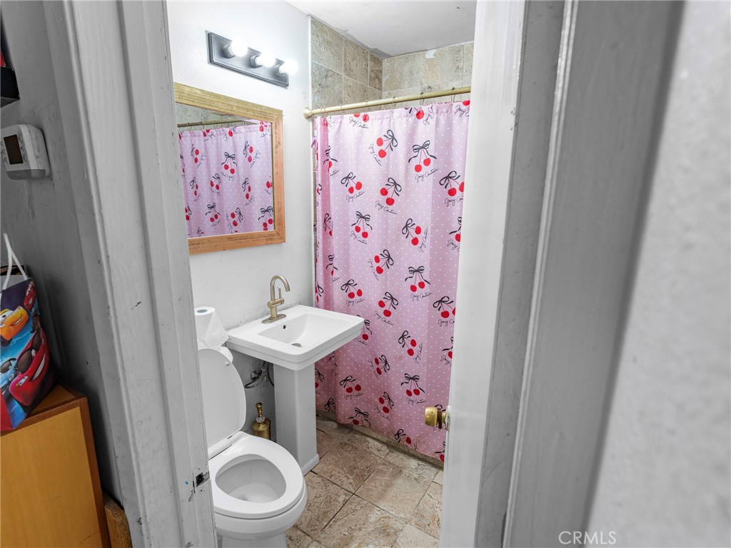 6958 37th Street Property Photo 14