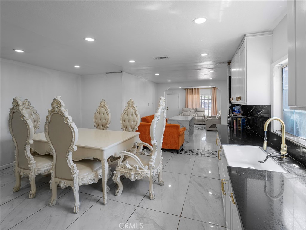 6958 37th Street Property Photo 18