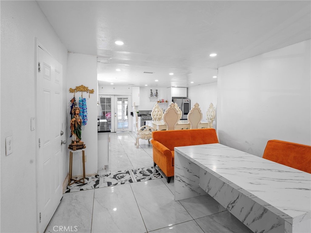 6958 37th Street Property Photo 22