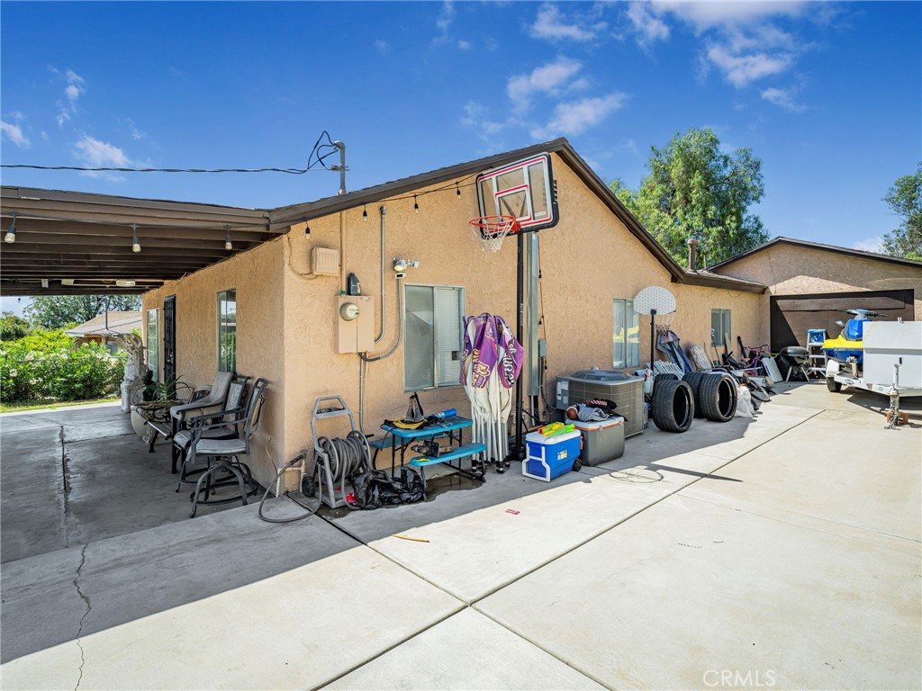 6958 37th Street Property Photo 28