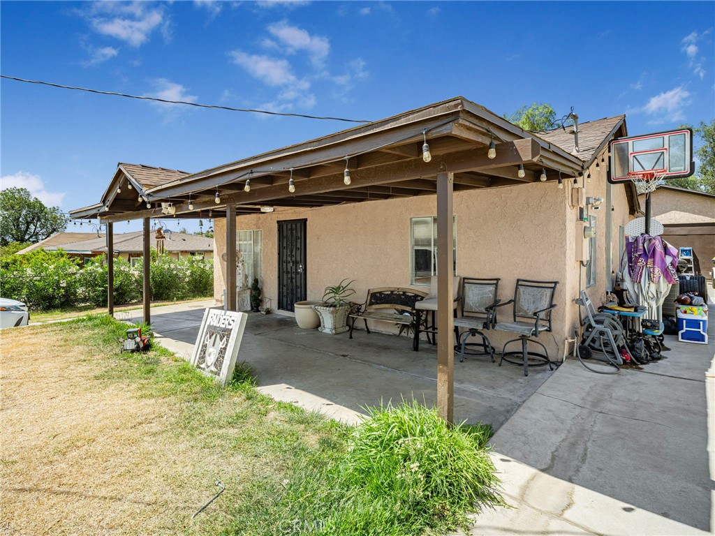6958 37th Street Property Photo 29