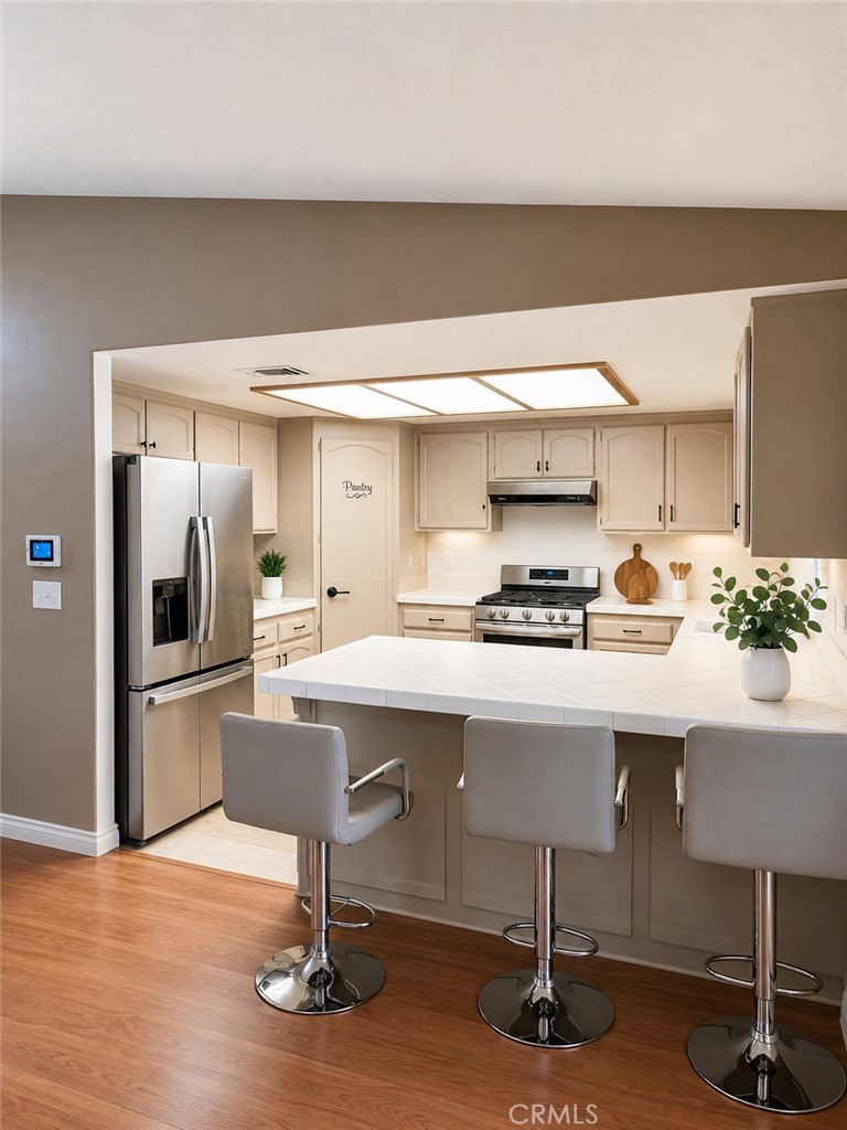 14168 Tu Su Property Photo 9