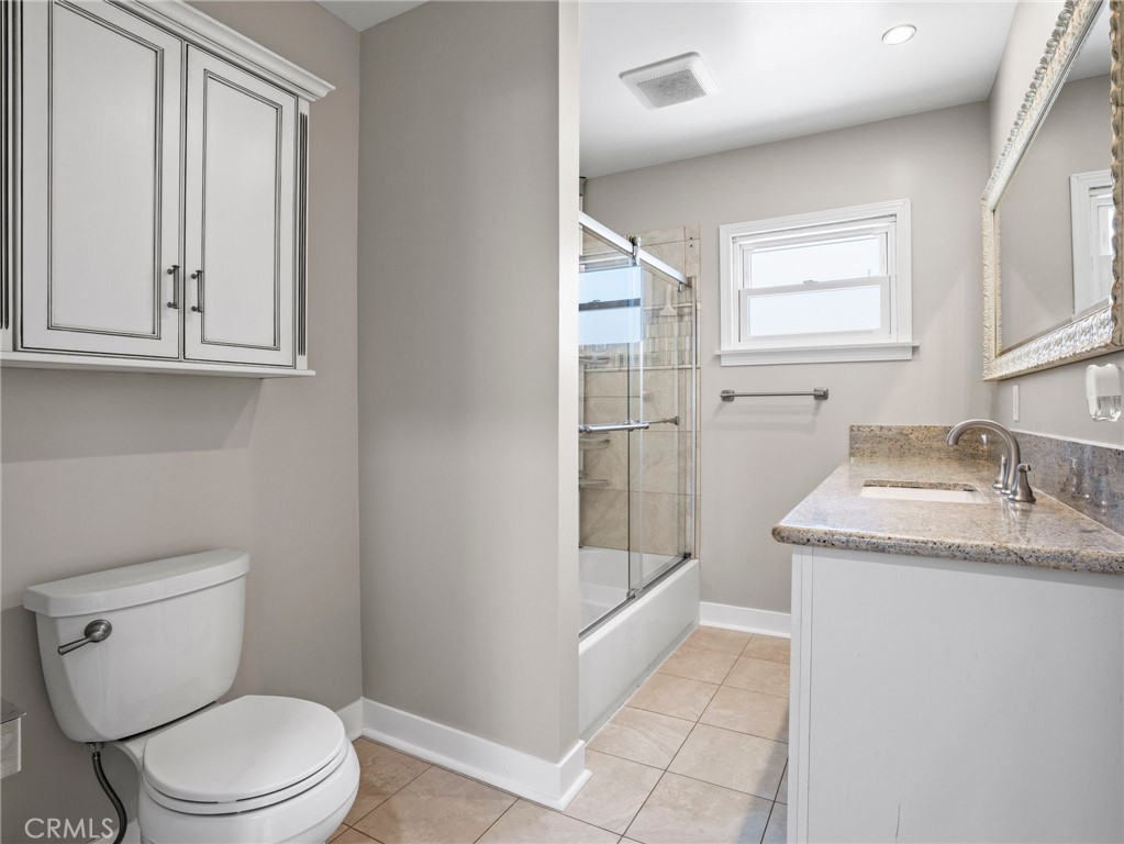 5736 Country Lane Property Photo 13