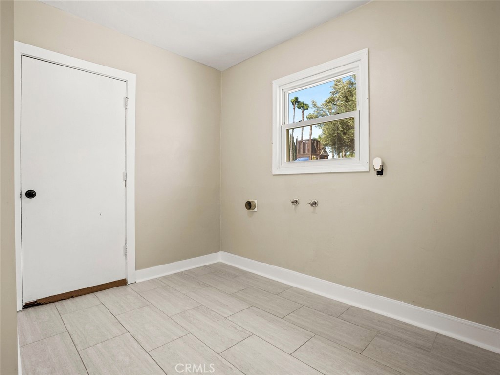 5736 Country Lane Property Photo 25
