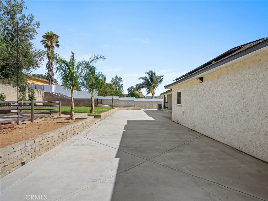 5736 Country Lane Property Photo 29