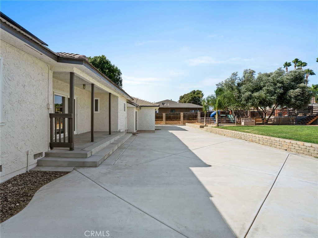 5736 Country Lane Property Photo 30