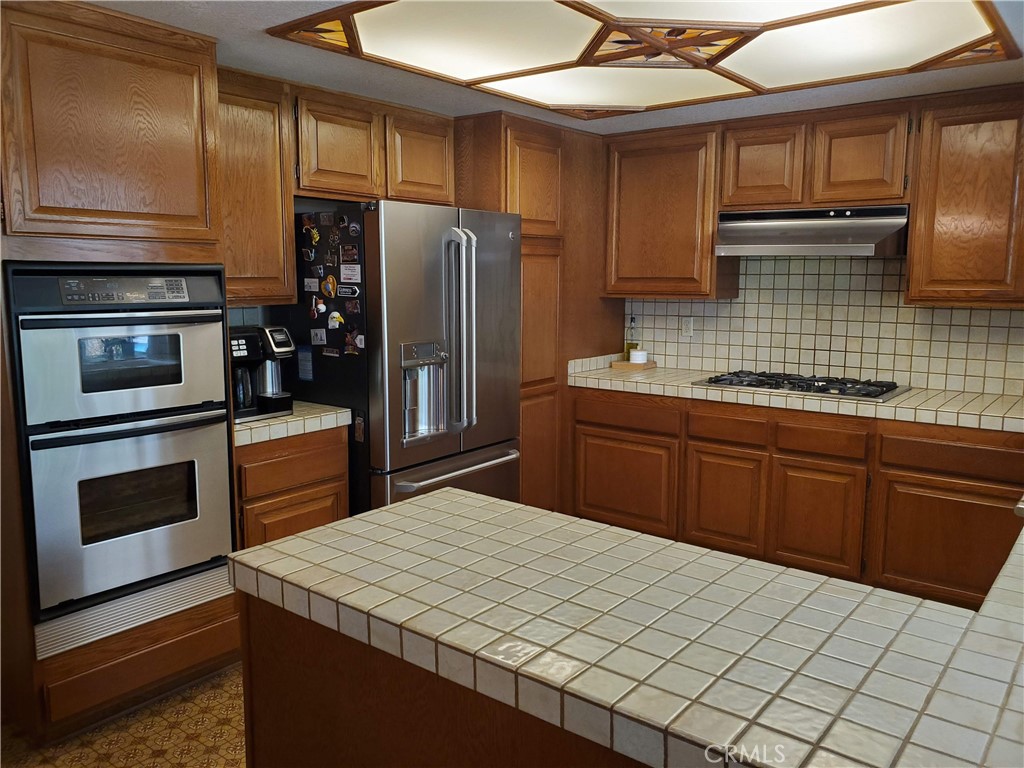 2046 N Kelly Property Photo 12