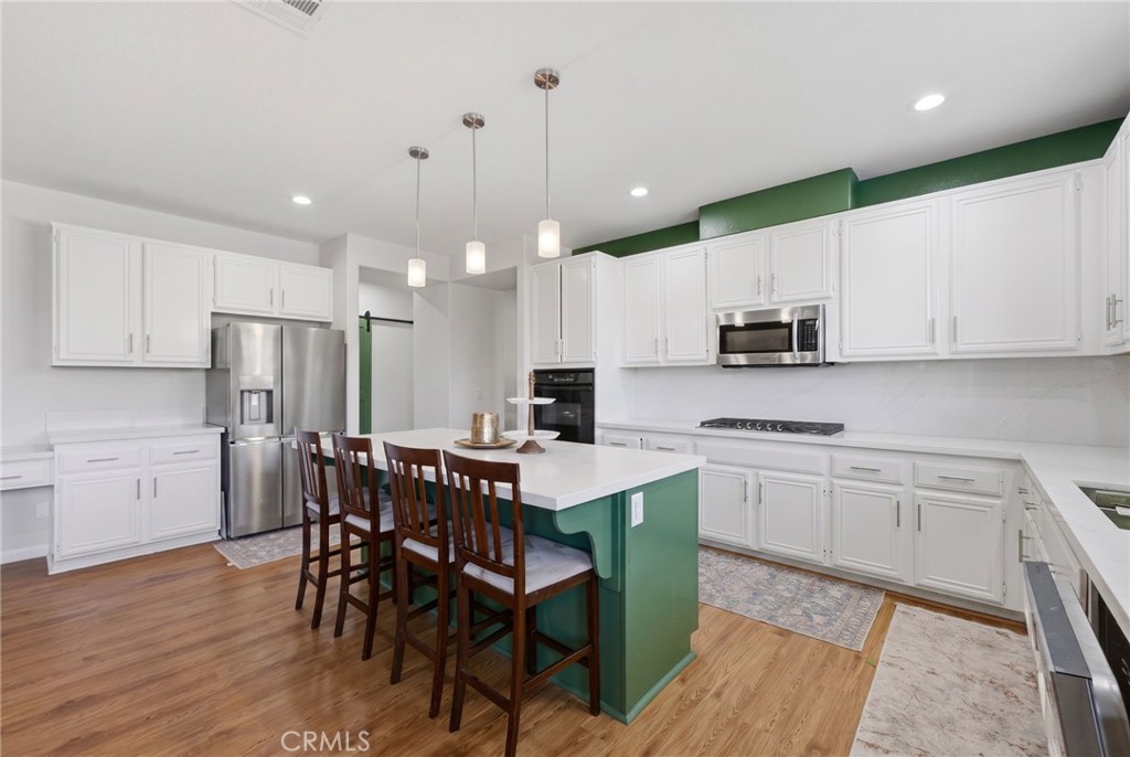 6383 Emerald Ridge Way Property Photo 8