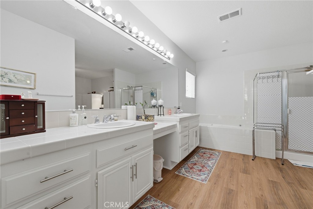 6383 Emerald Ridge Way Property Photo 15