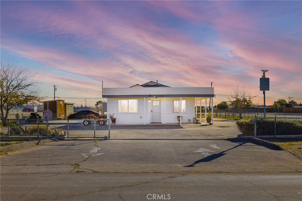 15109 Anacapa Road Property Photo