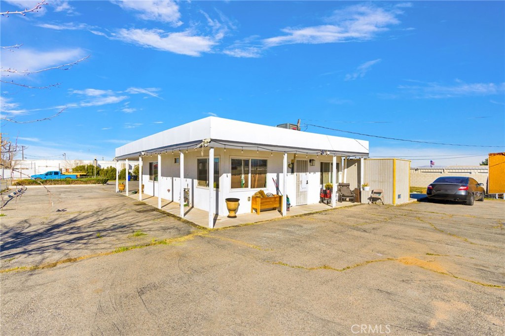 15109 Anacapa Road Property Photo 3