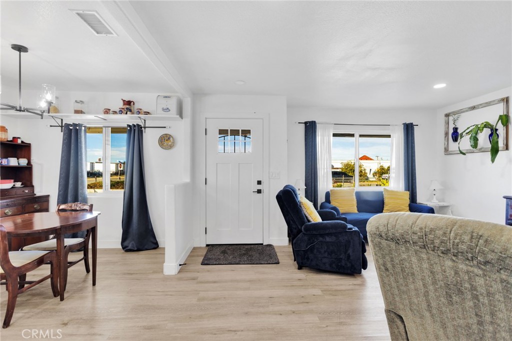 15109 Anacapa Road Property Photo 7