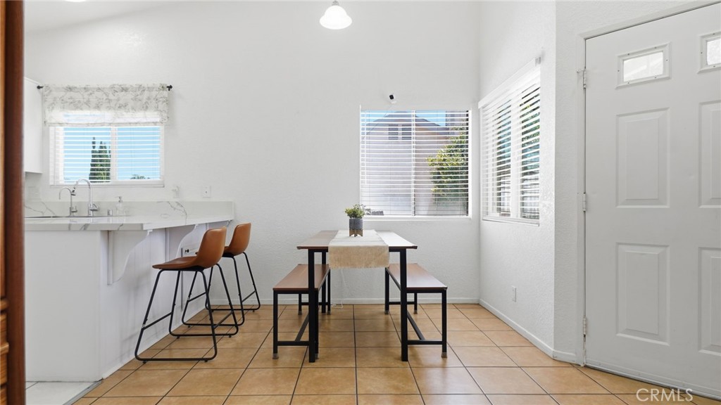 14128 Poplar Property Photo 14
