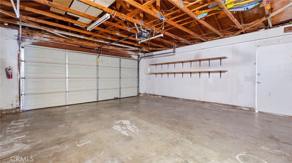 14128 Poplar Property Photo 45