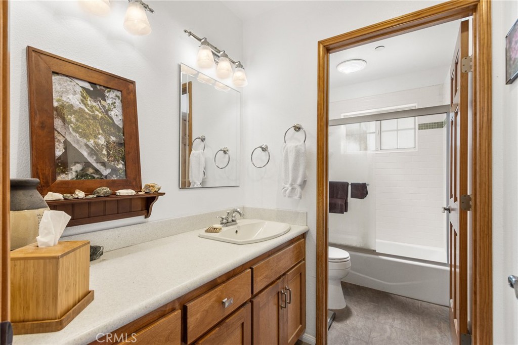 2054 Slippery Elm Property Photo 18