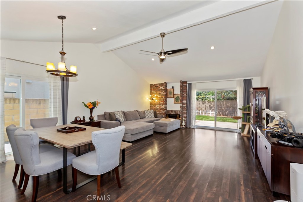 18842 Jane Circle Property Photo 2