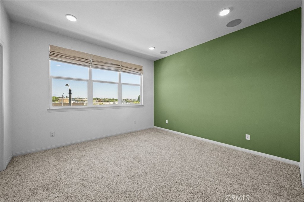 7819 Paxton Property Photo 18