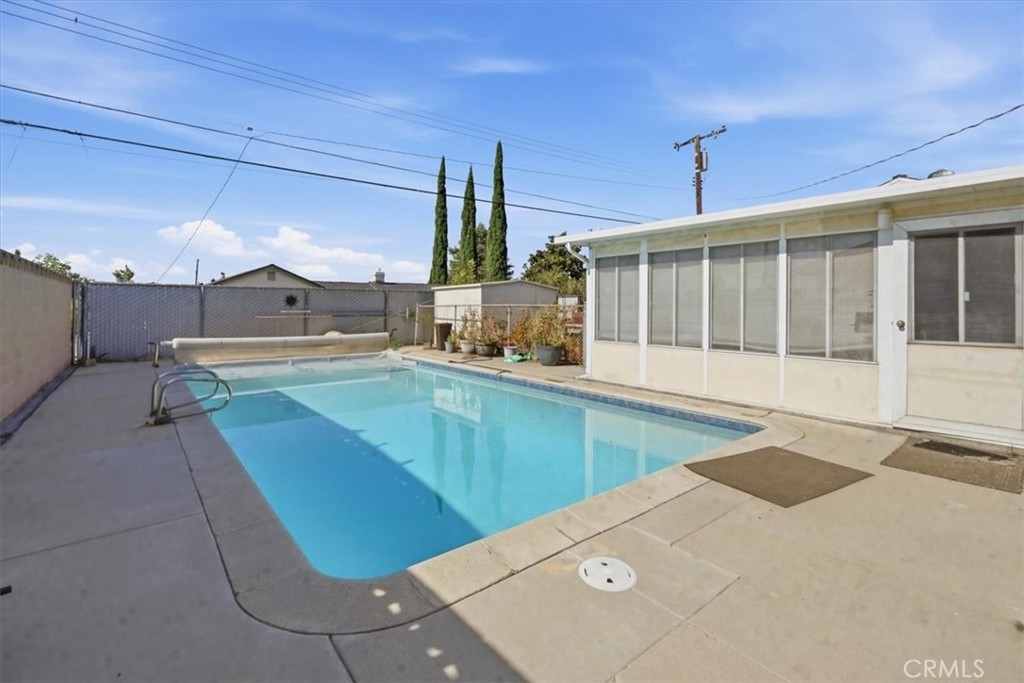 8511 Avalon Court Property Photo 5