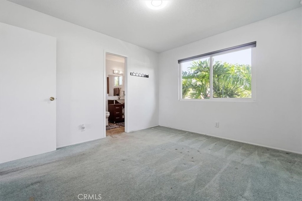 8511 Avalon Court Property Photo 9