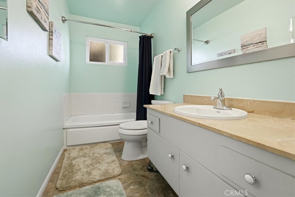 8511 Avalon Court Property Photo 19