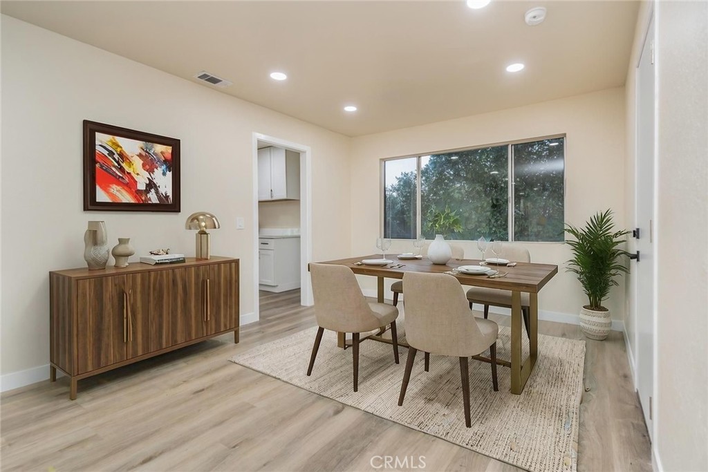 11410 Lombardy Property Photo 5