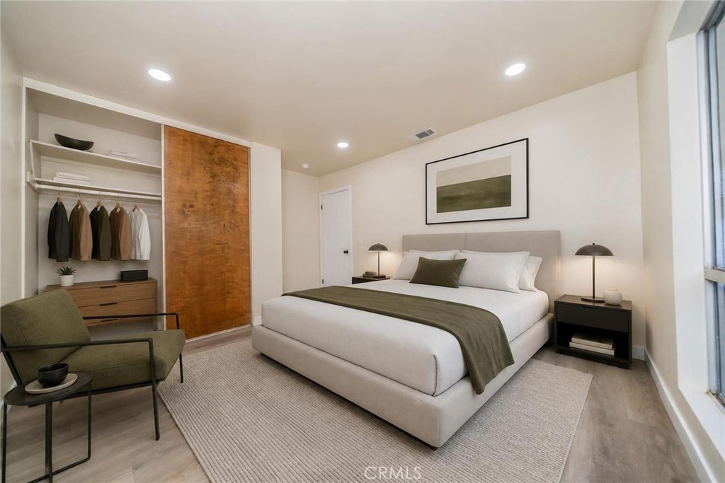 11410 Lombardy Property Photo 13