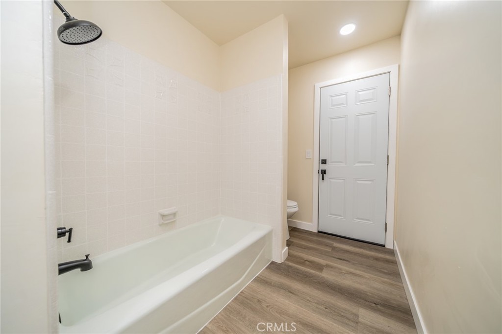 11410 Lombardy Property Photo 22