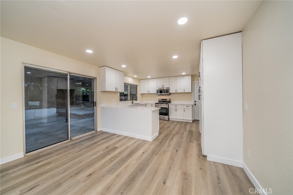 11410 Lombardy Property Photo 31