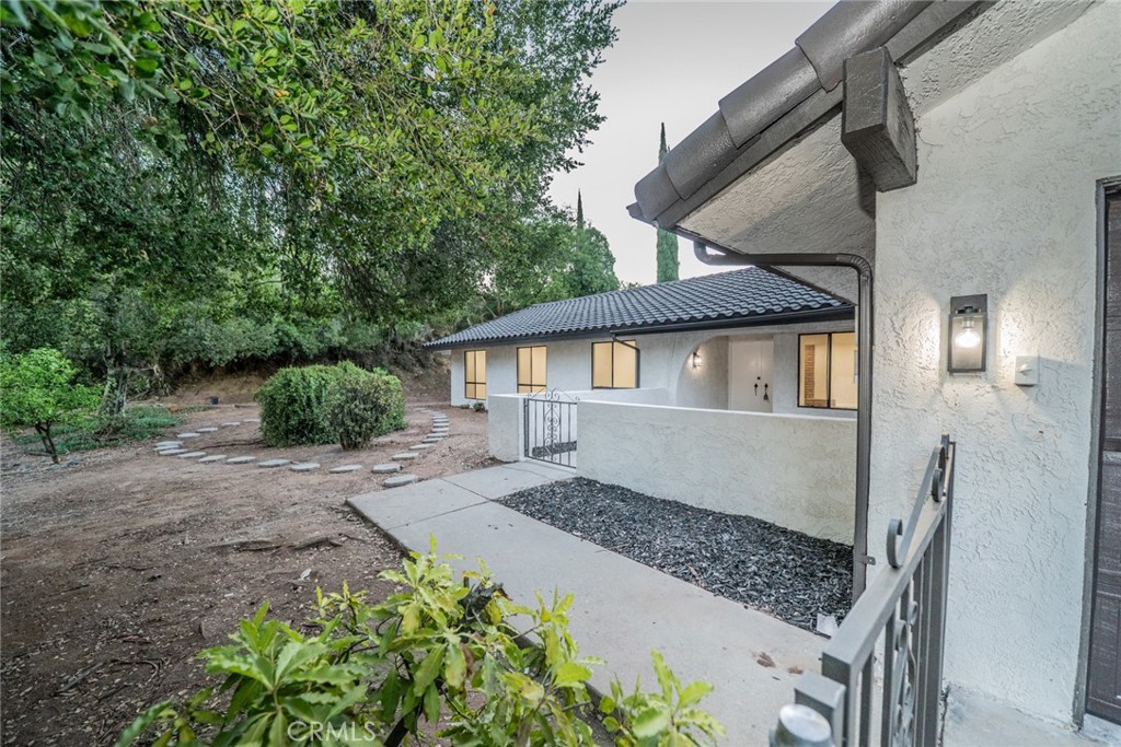 11410 Lombardy Property Photo 48